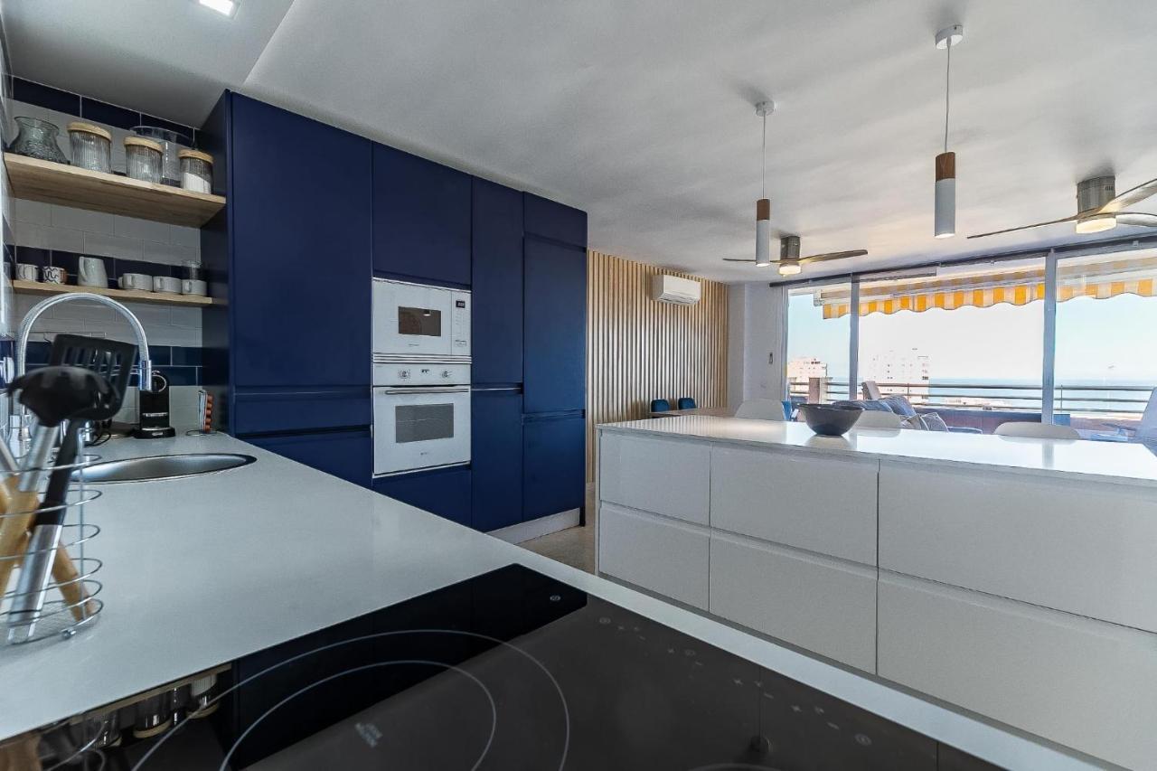 Vistas Azules -- remodeled, large terrace, spectacular ocean views&beach level access Torremolinos Exterior foto