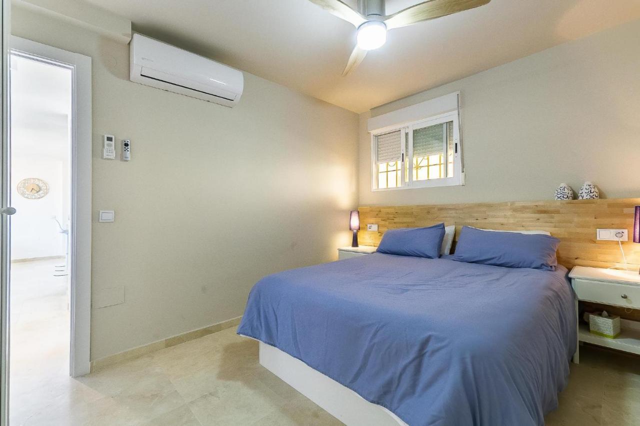 Vistas Azules -- remodeled, large terrace, spectacular ocean views&beach level access Torremolinos Exterior foto
